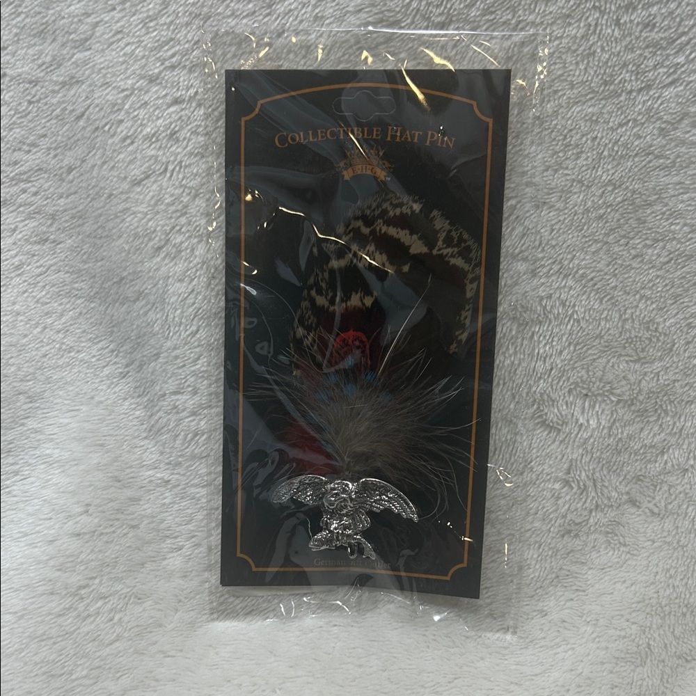 Source Unknown Collectible Hat Pin with Feathers